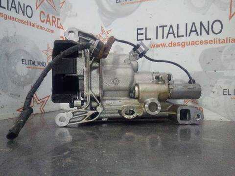 Foto 1ª: Bomba de Aceite Citroen C4 EXCLUSIVE 120CV 88KW [5F01] (2010)