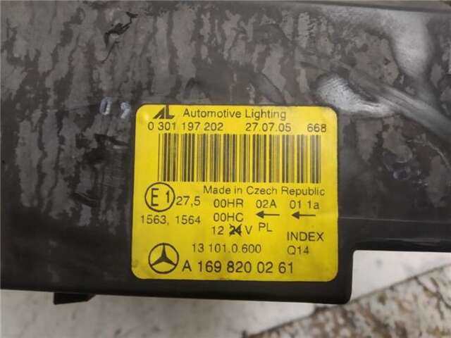 Foto 3ª: Faro Derecho Mercedes Clase A 140 2.0 A 180 CDI (169.007) [2.0 LTR. - 80 KW CDI CAT] [OM 640.940]