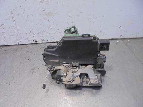 Foto 3ª: Cerradura Puerta Delantera Derecha Skoda Octavia 1.9 TDI GLX BERLINA 90CV 66KW [ALH] (2002)