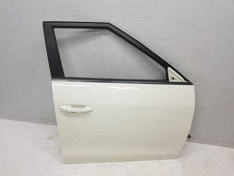 Puerta Delantera Derecha Ssangyong Tivoli PREMIUM 4X2