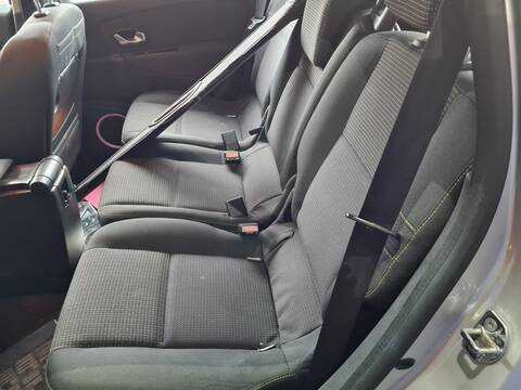 Asientos Traseros Renault Scenic GRAND DYNAMIQUE 131CV 96KW