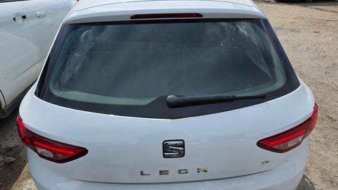 Portón Seat Leon STYLE 105CV 77KW