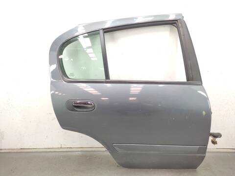 Puerta Trasera Derecha Nissan Almera 1.5 98CV 72KW
