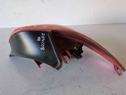 Foto 3ª: Piloto Trasero Izquierdo Peugeot 206 KFW (2004)