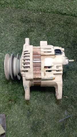 Alternador Nissan Navara 2.5 D D22 104CV