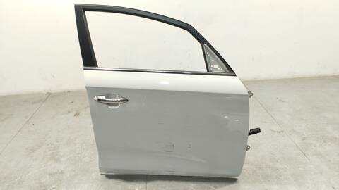 Foto 3ª: Puerta Delantera Derecha Kia Carens 1.7 CRDI 116CV 85KW [D4FD] (2014)