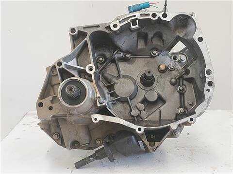 Caja Cambios Renault Clio 1.2 16V B/CB05) 75CV 55KW