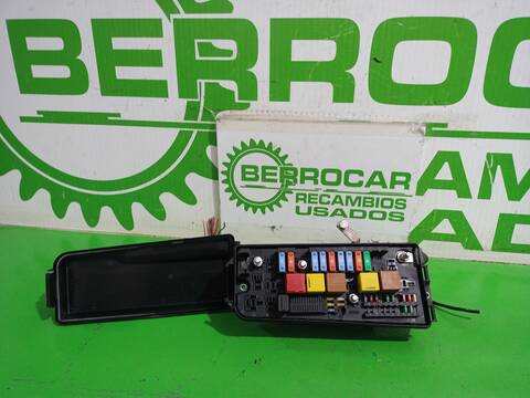 Caja Reles Fusibles Opel Vectra GTS BERLINA 125CV 92KW