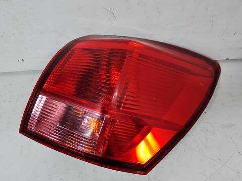 Foto 1ª: Piloto Trasero Derecho Nissan Qashqai ACENTA 150CV 110KW [M9R] (2009)