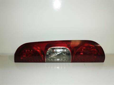Piloto Trasero Derecho Fiat Doblo 1.3 JTD BASIS FURGON TECHO ALTO 75CV
