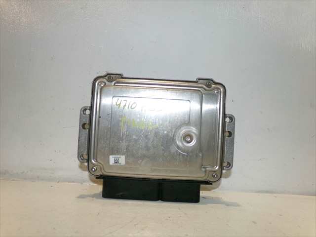 Foto 2ª: Centralita Motor ECU Kia Soul 1.6 CRDI 2008-2011 [D4FB] (2011)