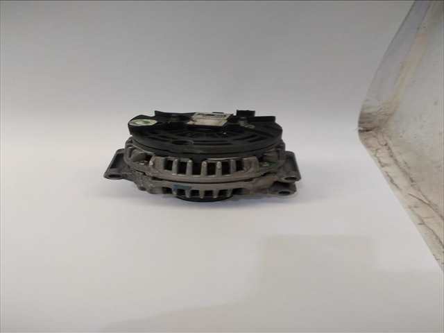 Foto 4ª: Alternador Renault Scenic 1.9 DIESEL [D/F9QK7] (2002)