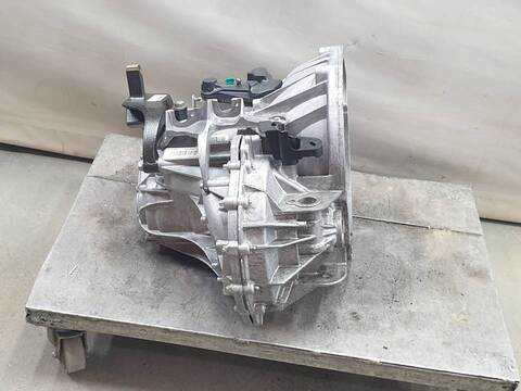 Foto 3ª: Caja Cambios Renault Master L2H2 HKA 35T (2011)