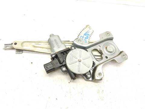 Elevalunas Manual Trasero Izquierdo Mitsubishi Lancer INFORM BERLINA 140CV 103KW