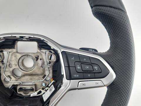 Foto 3ª: Volante Volkswagen Tiguan 2.0 TSI 4MOTION 204CV 150KW [DNNE] (2025)