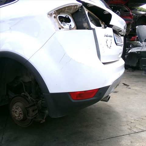 Foto 3ª: Paragolpes Trasero Ford Kuga 2.0 TDCI 2008-2013 [UFDA] (2012)