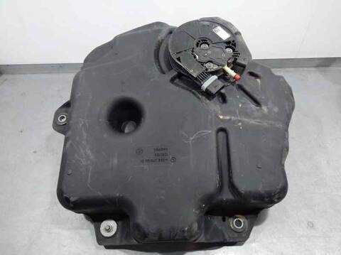 Foto 3ª: Deposito AdBlue Mercedes Clase C 160 C 220 BLUETEC 170CV 125KW [651921] (2014)