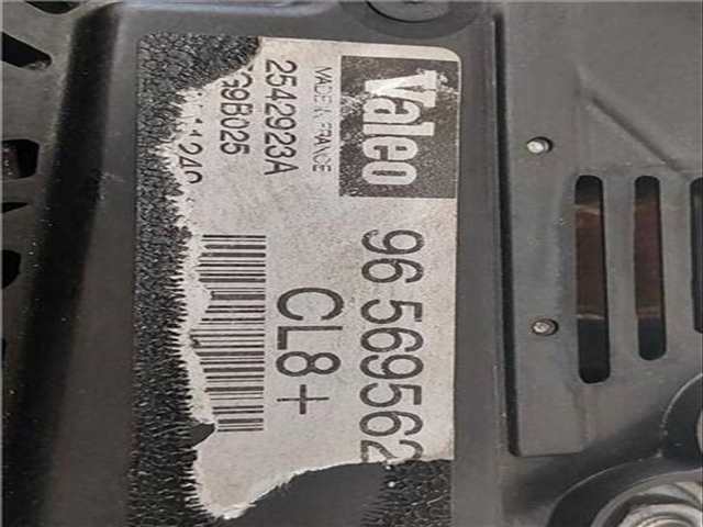 Foto 3ª: Alternador Citroen C4 1.6 16V BERLINA 109CV 80KW [G-NFU] (2005)