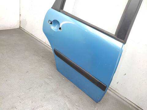 Foto 2ª: Puerta Trasera Derecha Citroen C3 1.4 I 73CV 54KW [KFV] (2004)