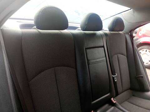 Foto 4ª: Asientos Traseros Mercedes Clase E 180 E 320 CDI 211.026) BERLINA 204CV 150KW [648961] (2004)