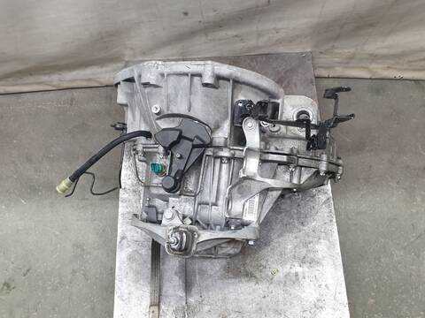 Foto 3ª: Caja Cambios Renault Trafic L1H1 30T (2014)