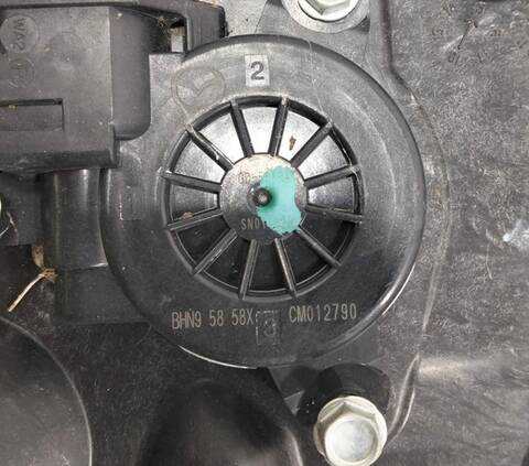 Foto 3ª: Elevalunas Eléctrico Delantero Derecho Mazda 2 100TH ANIVERSARIO BERLINA (2014)