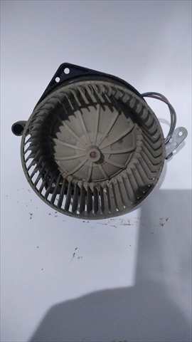 Foto 2ª: Ventilador de Calefacción Nissan Terrano 2.4 G [G/KA24E] (1994)