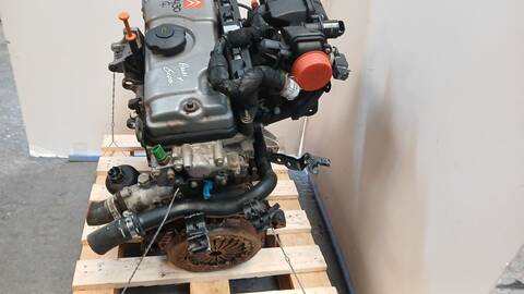 Foto 3ª: Motor Completo Citroen Xsara 1.6 PICASSO 95CV 70KW [NFV] (2004)