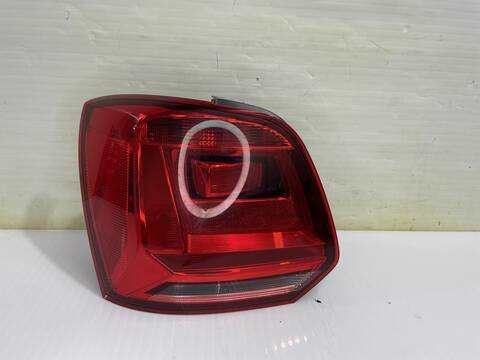 Piloto Trasero Izquierdo Volkswagen Polo ADVANCE BLUEMOTION 90CV 66KW