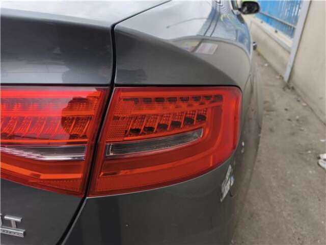 Piloto Trasero Derecho Audi A4 2.0 BASIS QUATTRO [2.0 LTR. - 165 KW 16V TFSI]