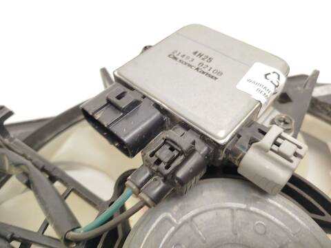 Foto 3ª: Electroventilador Mitsubishi Outlander 2.0 HYBRID 4WD GG2W) 200CV 147KW [Y61,4B11,S61] (2015)