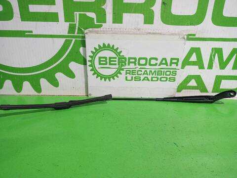 Foto 3ª: Brazo Limpia Delantero Derecho Citroen C3 ORIGINS 82CV [EB2FA] (2016)