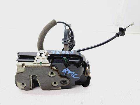 Foto 3ª: Cerradura Puerta Delantera Izquierda Ford Puma HYBRID ST-LINE 125CV 92KW [B7JB] (2020)