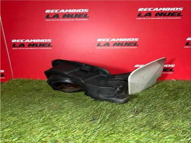 Foto 3ª: Tapa Exterior Combustible Citroen Jumpy CONTROL M BLUE-HDI FAP 122CV 90KW FURGON [AHK / DW10FE] (2021)