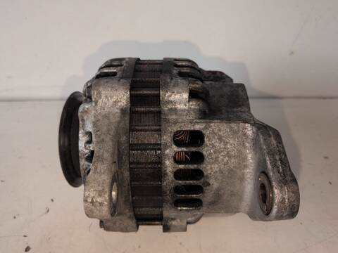 Foto 3ª: Alternador Nissan X-Trail YD22 T30) (2004)