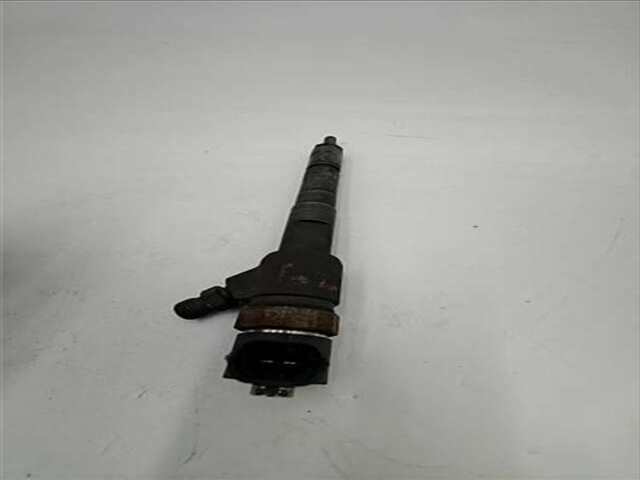 Foto 3ª: Inyectores Opel Corsa 1.3 COSMO [1.3 LTR. - 66 KW 16V CDTI CAT (Z 13 DTH - L4I)]