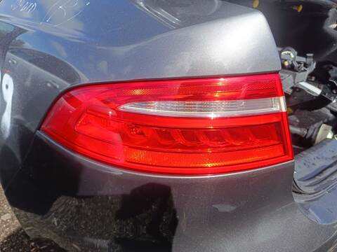 Piloto Trasero Izquierdo Jaguar XE PRESTIGE 179CV 132KW