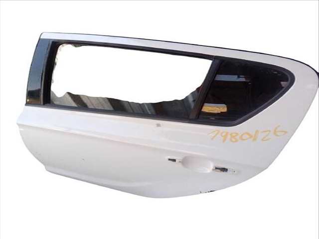 Foto 3ª: Puerta Trasera Izquierda Hyundai i20 1.2 (2008)