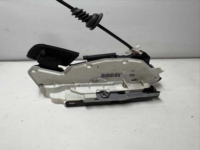 Foto 1ª: Cerradura Puerta Trasera Derecha Skoda Rapid VERSION INDEFINIDA (2014)