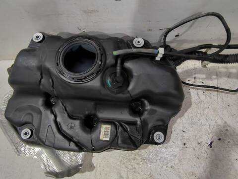 Foto 3ª: Deposito de Combustible Toyota Yaris 1.5 HYBRID MXPH11) 92CV [M15A-FXE] (2020)