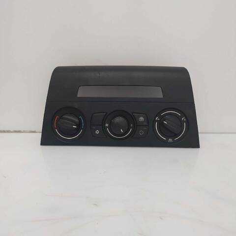 Foto 2ª: Mando Climatizador Bmw Serie 1 114 120 D (2003)