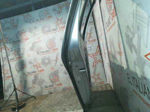 Foto 3ª: Puerta Trasera Izquierda Volkswagen Passat BERLINA (2000)