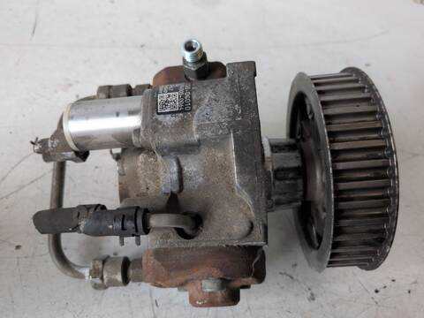 Foto 2ª: Bomba Inyeccion Toyota Corolla 2.0 D-4D LINEA LUNA BERLINA 116CV (2002)