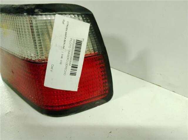 Foto 2ª: Piloto Trasero Derecho Citroen Xantia 2.0 16V SX [2.0 LTR. - 97 KW 16V CAT (RFV - XU10J4R)]
