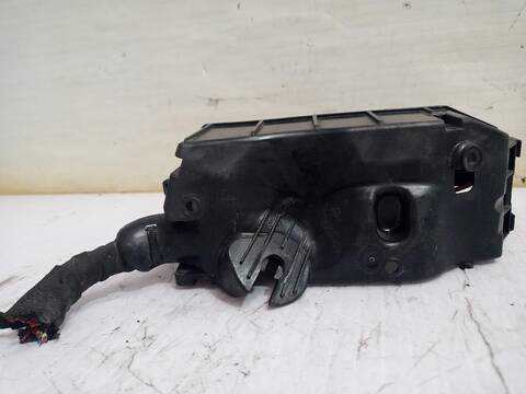 Foto 2ª: Caja Reles Fusibles Seat Ibiza ERENCE 95CV [DLAC] (2017)