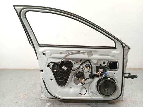 Foto 4ª: Puerta Delantera Izquierda Seat Leon 1.5 TSI 150CV 110KW [DXDB] (2023)