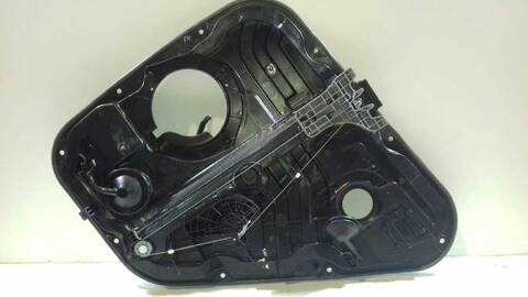 Foto 3ª: Elevalunas Manual Trasero Izquierdo Hyundai Tucson CLASSIC BLUE 132CV 97KW [G4FD] (2018)