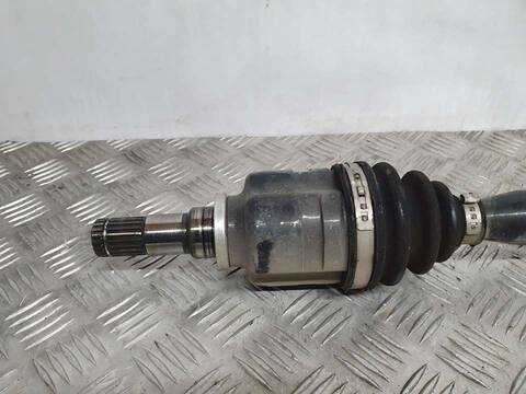 Foto 3ª: Transmision Delantera Derecha Toyota Auris ACTIVE 116CV 85KW [8NR] (2017)