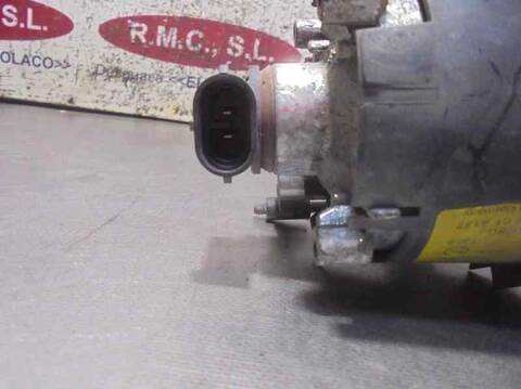 Foto 2ª: Faro Antiniebla Delantero Derecho Land Rover Range V6 TD HSE 190CV 140KW [276DT] (2006)