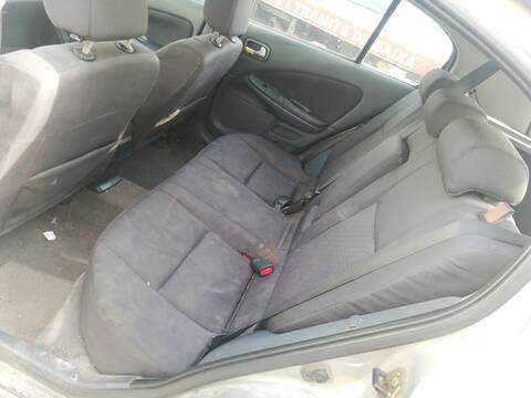 Foto 1ª: Asientos Traseros Nissan Almera YD22DDT (2002)